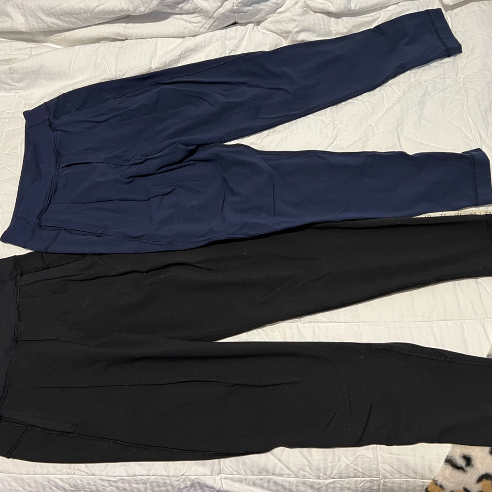 Lululemon pleated jogger pants